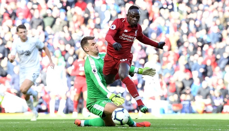 Liverpool 4-2 Burnley maç özeti ve golleri (İZLE)