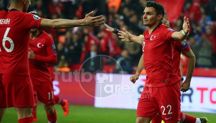 Milli takım futbolcularından Şenol Güneş'e övgüler! Kim ne söyledi?