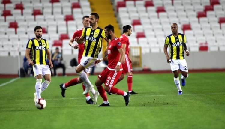 Sivasspor'un uçağına yıldırım isabet etti! Fenerbahçe öncesi talihsizlik
