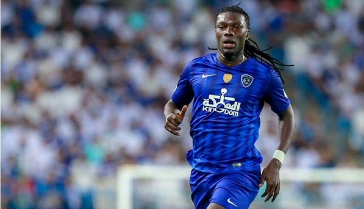 Fenerbahçe yönetimi Gomis ile masaya oturdu