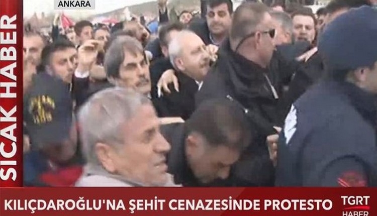 Kemal Kılıçdaroğlu'na saldırı anı! Kemal Kılıçdaroğlu saldırı görüntüleri İZLE (Kemal Kılıçdaroğlu kimdir?)