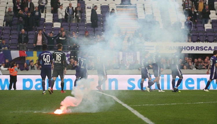 Standard Liege - Anderlecht maçı tatil edildi! İddaa'da ne olacak?