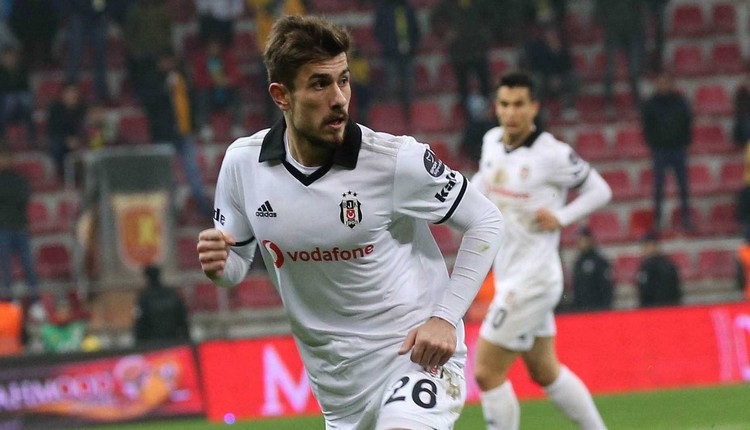 West Ham'dan transferde Dorukhan Toköz hamlesi