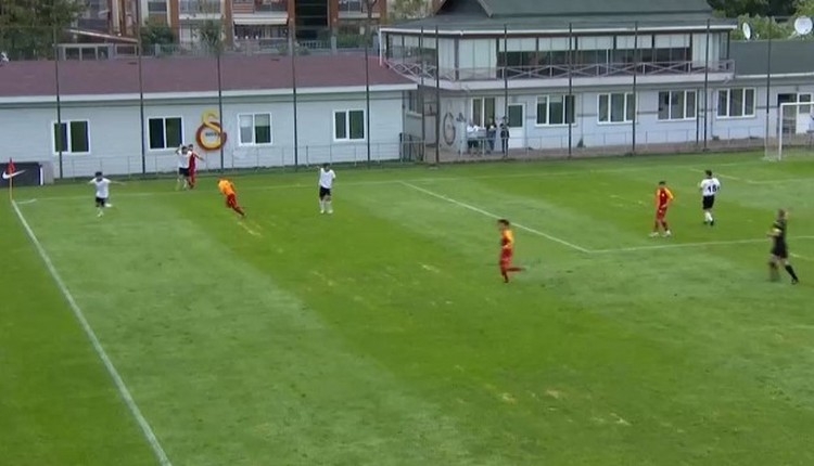Galatasaray - Beşiktaş derbisinde olay!