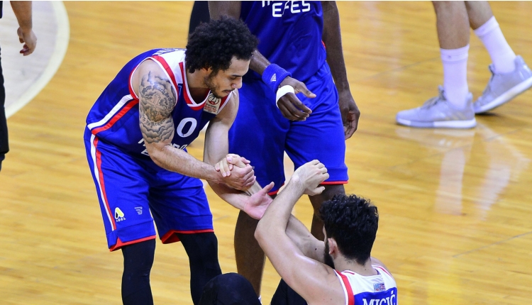 Fenerbahçe Beko 57-74 Anadolu Efes maç özeti (İZLE)