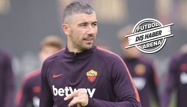 Fenerbahçe'nin Kolarov transferinde yeni gelişme! İtalyanlar