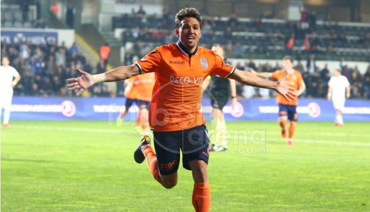 Başakşehir'in Şampiyonlar Ligi rakibi Plzen / Olympiakos galibi