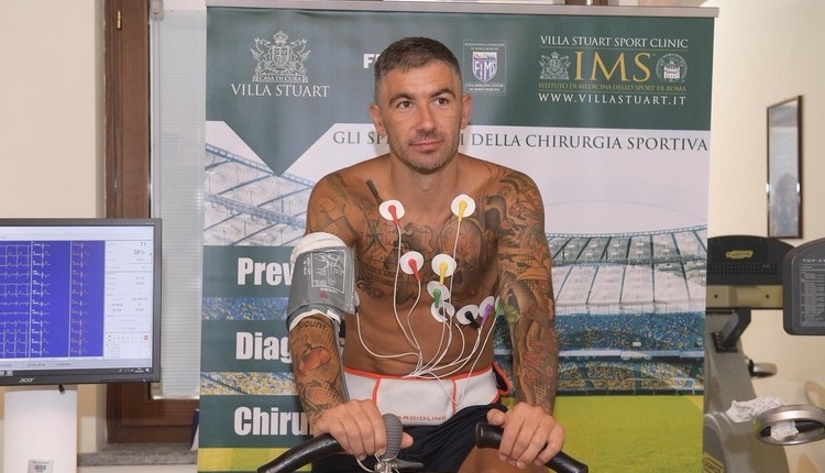 Fenerbahçe'nin Kolarov transferinde sıcak gelişme