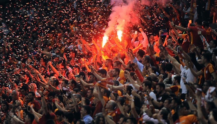 Galatasaray'da kaç kombine satıldı! Resmen açıklandı