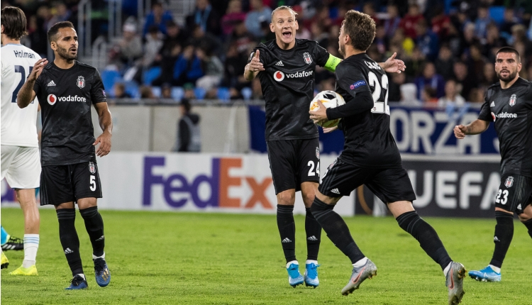 beIN Sports Slovan Bratislava 4-2 Beşiktaş geniş özet izle