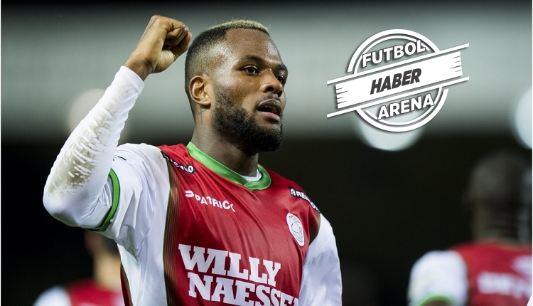 Cyle Larin 2.5 milyon euro'ya Zulte Waregem'e