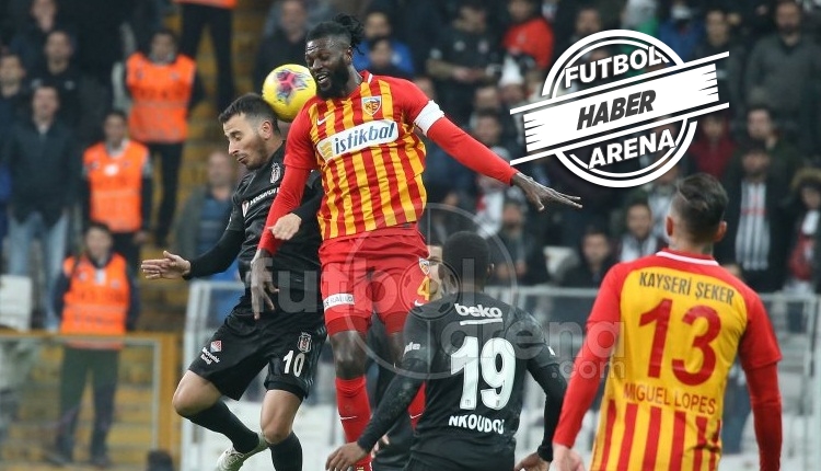 Kayserispor, Adebayor ile yolları ayırdı! 