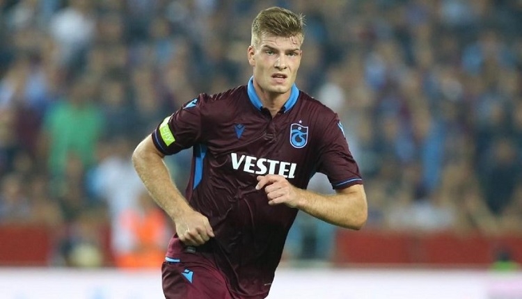 Trabzonspor'da Sörloth antrenmanda sakatlandı