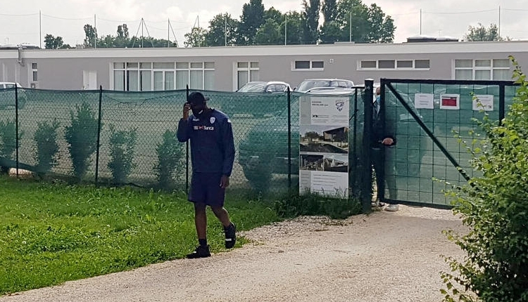 Balotelli tesislere alınmadı! Brescia'da kriz