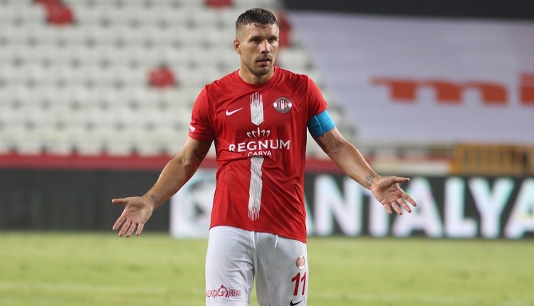 Podolski Trabzonspor maçında yok