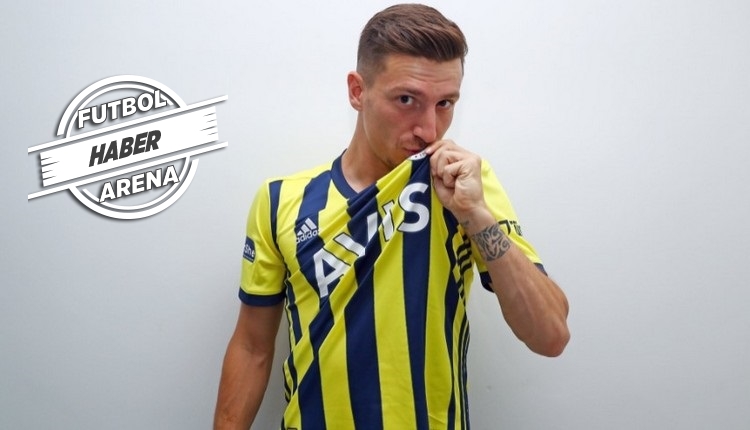 Mert Hakan Yandaş, Fenerbahçe'de!