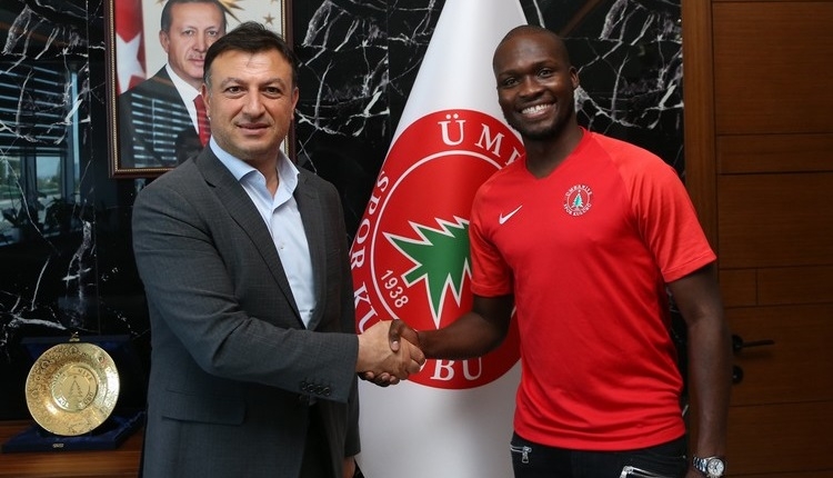 Moussa Sow, Ümraniyespor'a transfer oldu