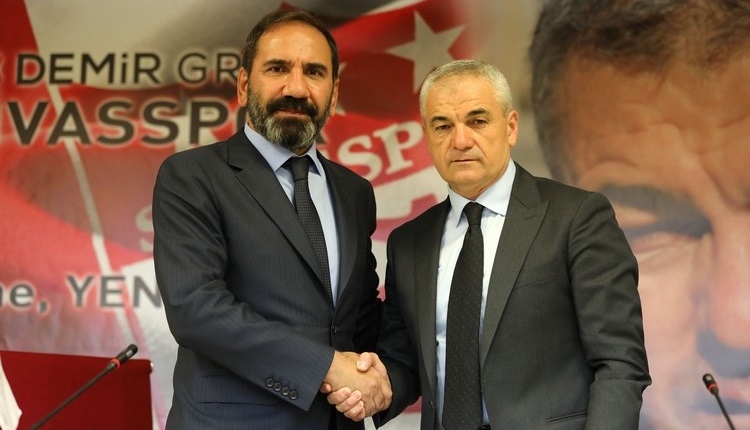 Sivasspor, Rıza Çalımbay ile yeniden anlaştı