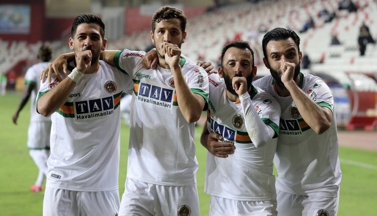 Süper Lig'e Alanyaspor damgası! Bileği bükülmüyor