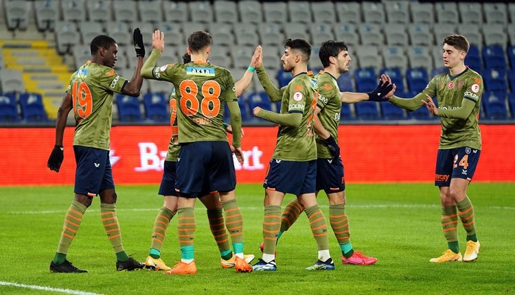 Başakşehir çeyrek finalde! Tuzlaspor 1-5 Başakşehir maç özeti (İZLE)