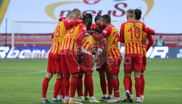 Kayserispor 2-0 Medipol Başakşehir maç özeti ve golleri İZLE