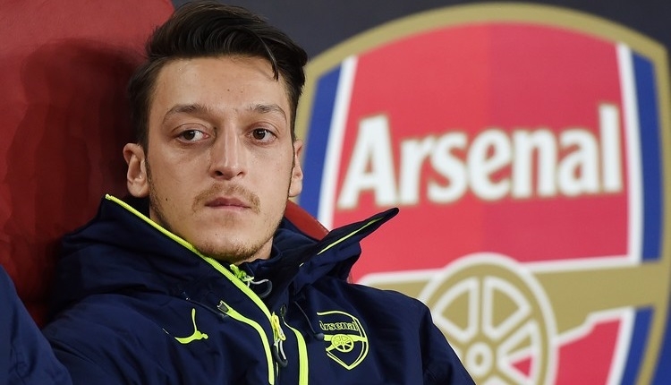 Mesut Özil'in menajerinden transfer açıklaması