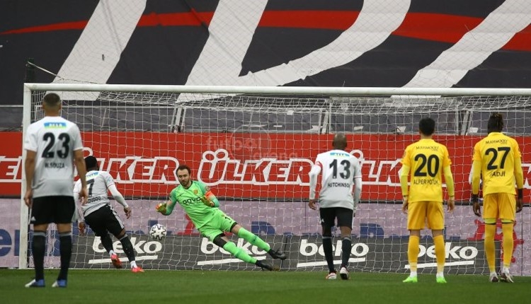 Beşiktaş ligde 17 maç sonra penaltı kullandı