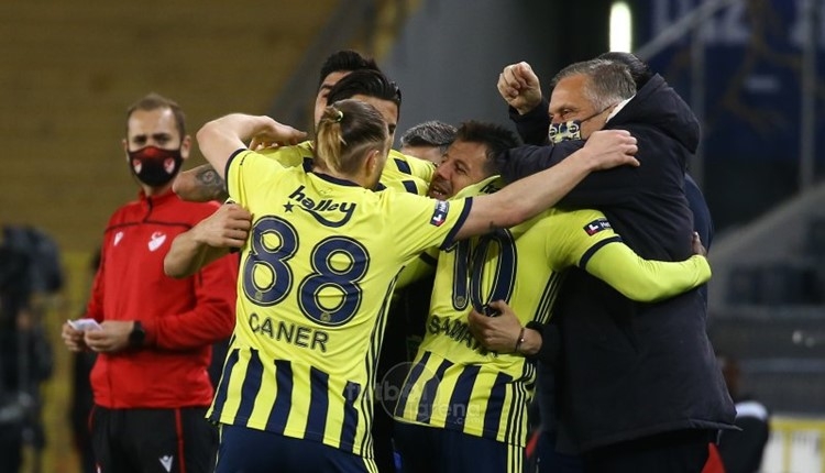 Fenerbahçe, Kadıköy'de ilkleri yaşadı! Samatta sevinci