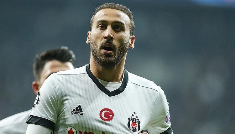 Cenk Tosun, Beşiktaş'ta kalacak mı?