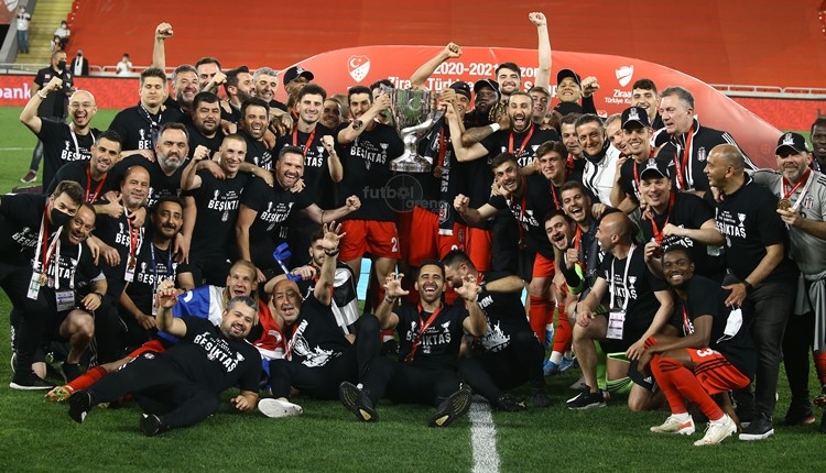 Türkiye Kupası şampiyonu Beşiktaş'ın kutlama görüntüleri