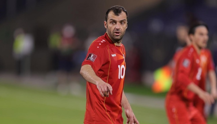 Pandev: 