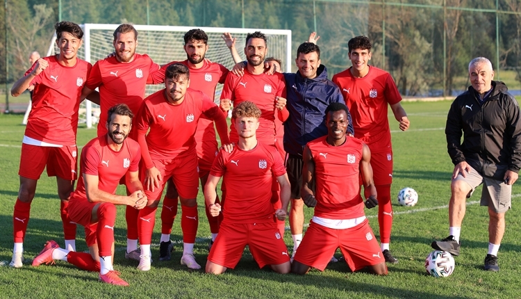 Sivasspor'un Avrupa'daki rakibi Petrocub oldu