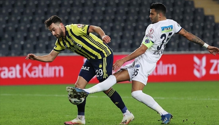 Fenerbahçe'den UEFA listesi açıklaması! Sinan Gümüş kadro dışı