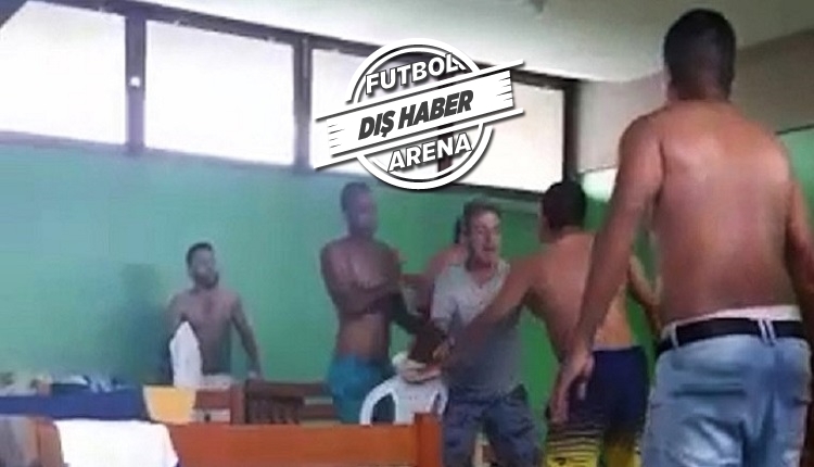 Brezilya kulübünde un çuvalı yüzünden bıçaklı kavga!