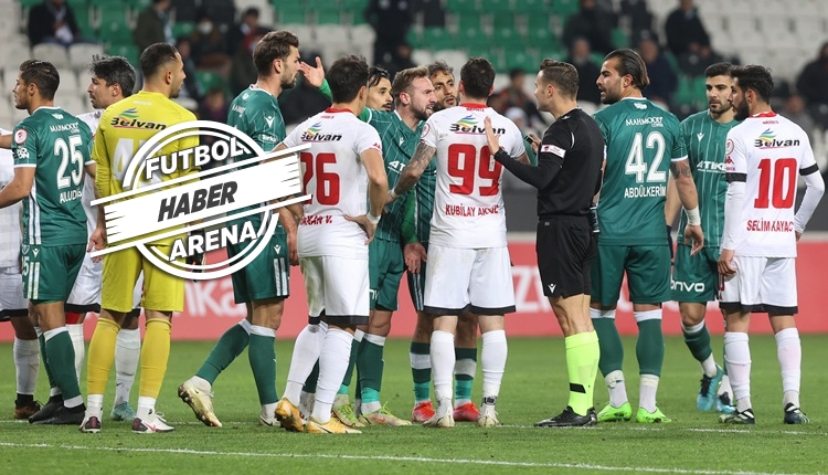Konyaspor-Vanspor maçında centilmenlik! Gole izin verdiler