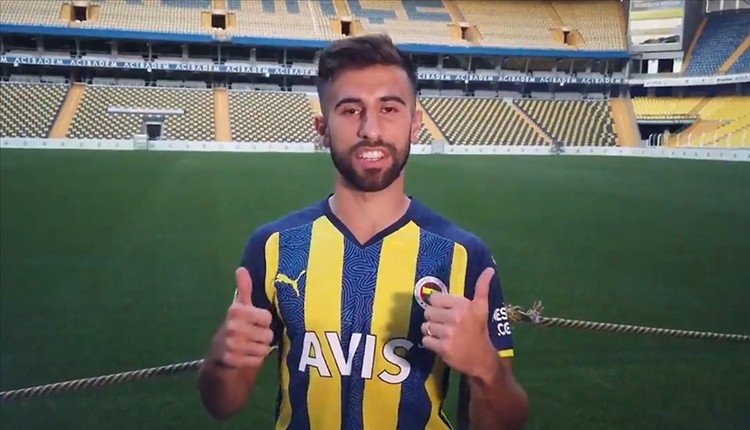 Fenerbahçe'den Diego Rossi'ye yeni sözleşme