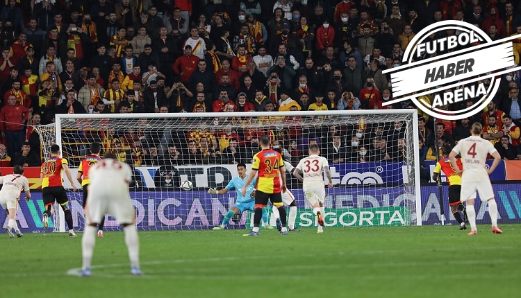 Göztepe - Galatasaray maçında VAR'da 20 dakika geçti
