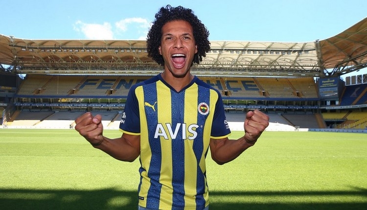 Willian Arao, Fenerbahçe'de!