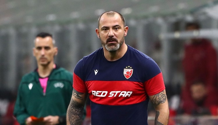 Trabzonspor'un rakibi Kızılyıldız'da istifa!