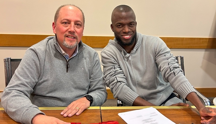 Internacional, Enner Valencia transferini açıkladı