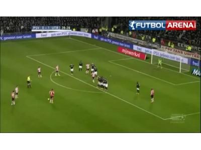 Mertens'den harika frikik golü!