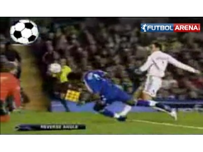 Drogba'nın Schalke'ye attığı gol