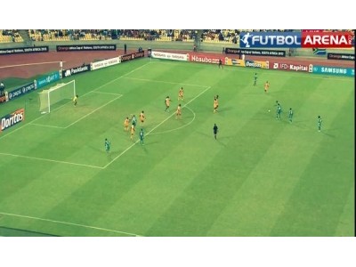 Emenike frikikten muhteşem attı 