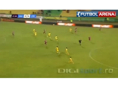 Öyle bir tekme attı ki, rakibin 5 dişini kırdı!