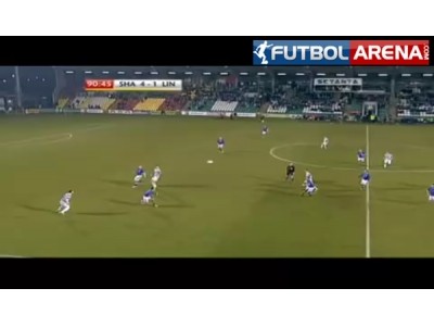 Bu kadar da olmaz! Önce penaltı sonra boş kaleye golü atamadı!