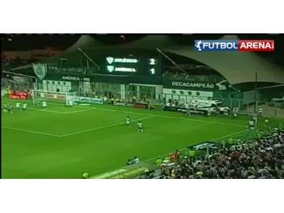 Stoch'a özendi, voleyi çaktı!