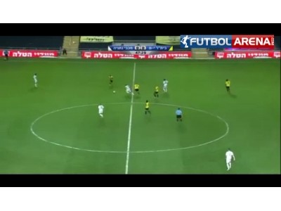 Müslüman oyuncu gol attı diye bakın ne yaptılar!