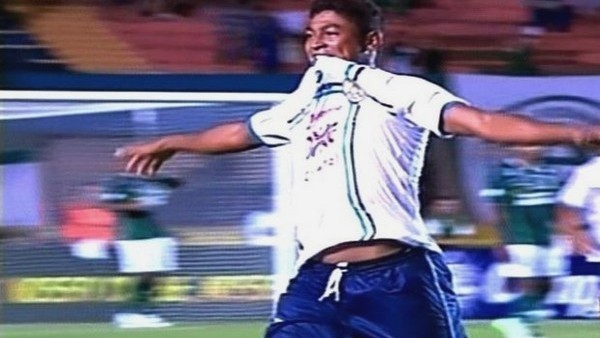 Xavier'den harika bir gol!