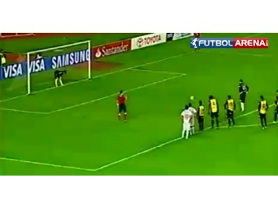 Rogerio Ceni'den bir gol daha!