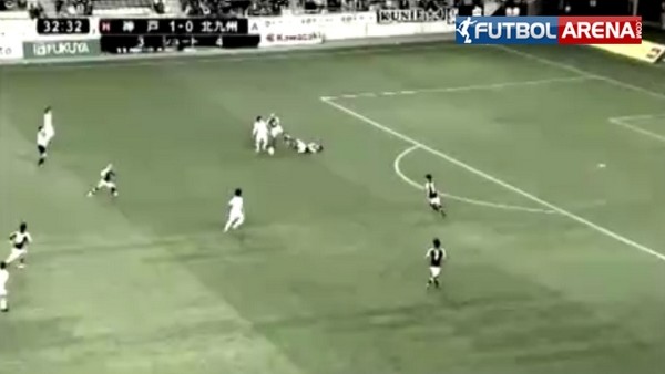 Japon oyuncudan harika gol!